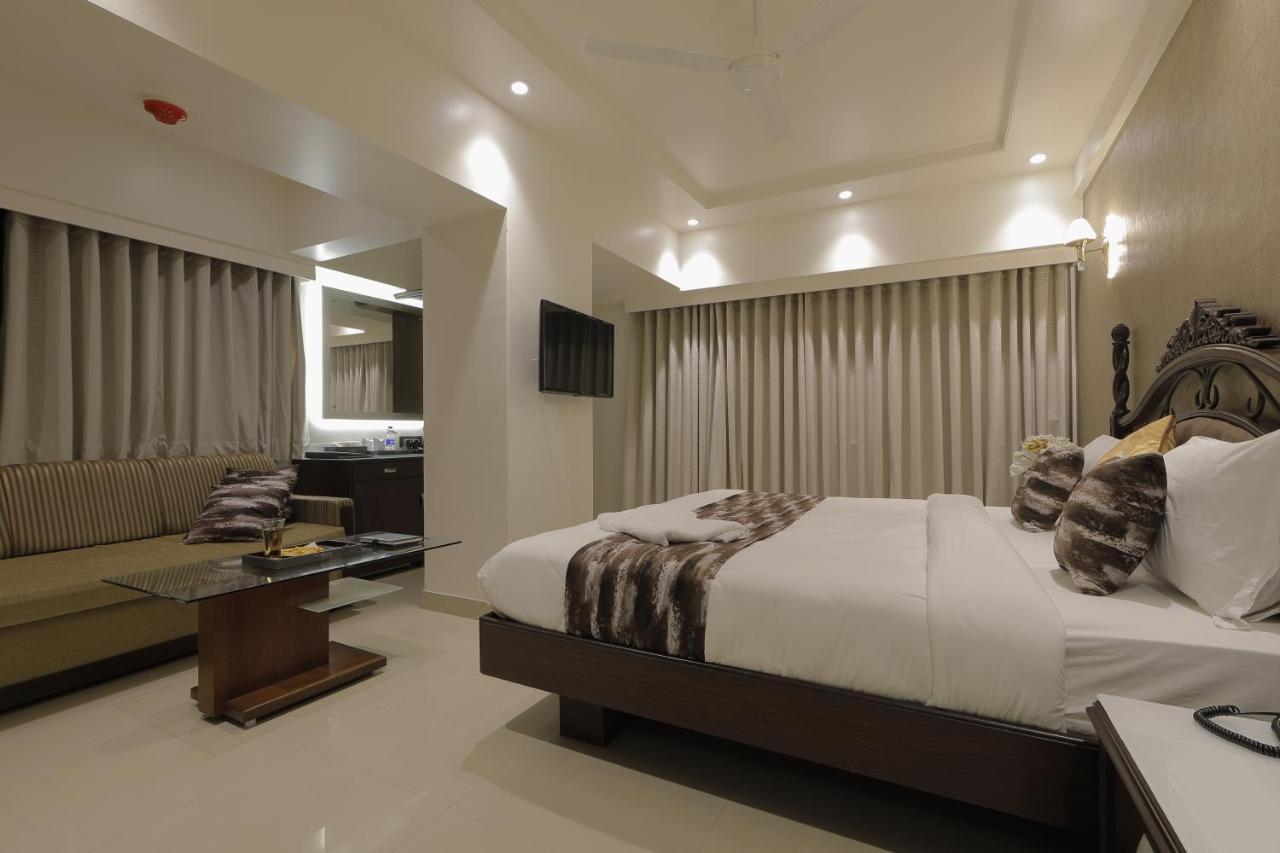 Hotel Ariana Residency Mumbai Exterior foto